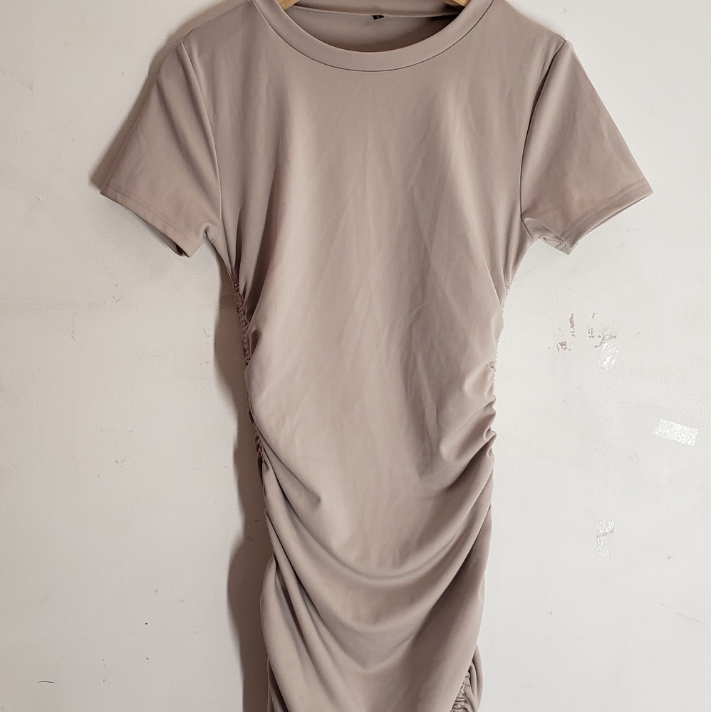 Casual nude bodycon dress